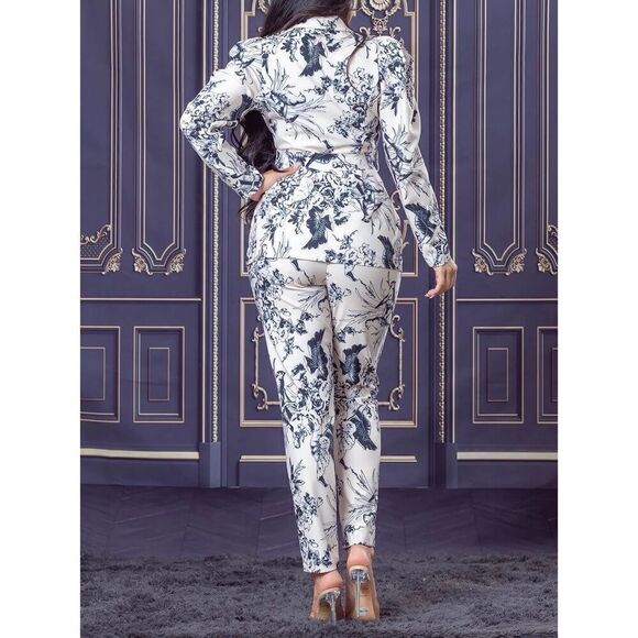 Bird Print Jacket and Cigarette Pants. - Picture 9 of 12